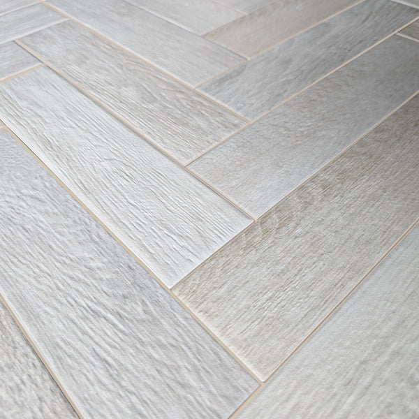 Suburb Neutral Wall and Floor Tile
