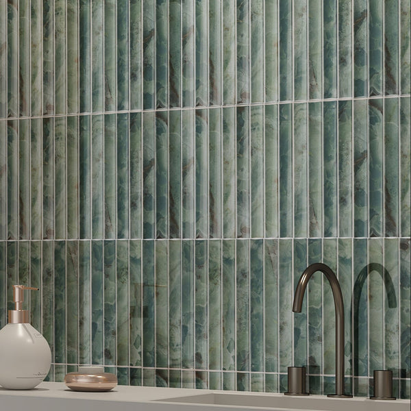 Atelier Wave Emerald Wall Tile