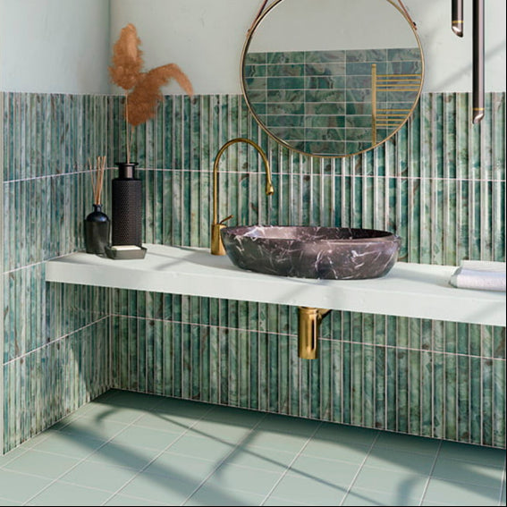 Atelier Wave Emerald Wall Tile